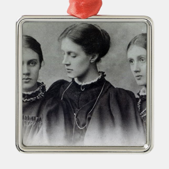 Stella, Vanessa und Virginia Stephen, c.1896 Silbernes Ornament (Vorne)
