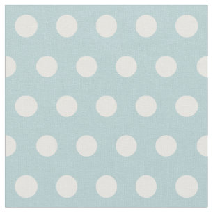 Stellen Sie Ihre eigenen Polka-Punkte-Muster in Tü Stoff
