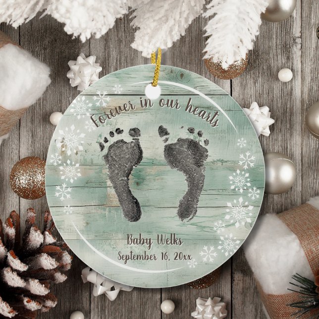 Stellen Sie Ihren Baby's Foot Prints Snow Flakes M Keramik Ornament (Von Creator hochgeladen)
