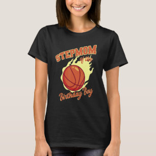 Stepama des Geburtstagsjungen Basketballspiels T-Shirt