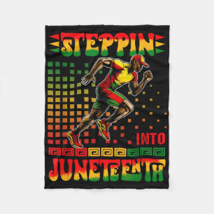 Steppin in Juneteenth Proud Afro Man läuft laufen Fleecedecke