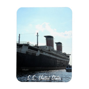 Sternansicht der S.S. United States Magnet