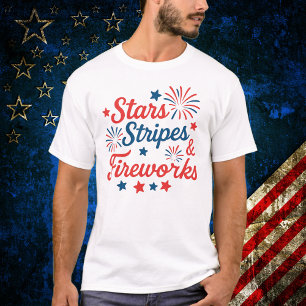 Sterne Streifen und Feuerwerke Patriotisch T-Shirt