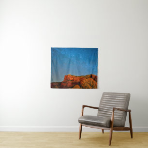 Sterne und roter Rock Wandteppich