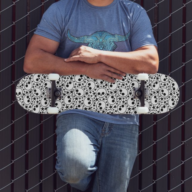 Sterne und Schädel Skateboard (Außenbereich 3)