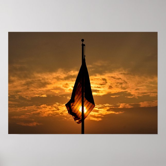 Sterne und Streifen an der goldenen Stunde Poster (Vorne)