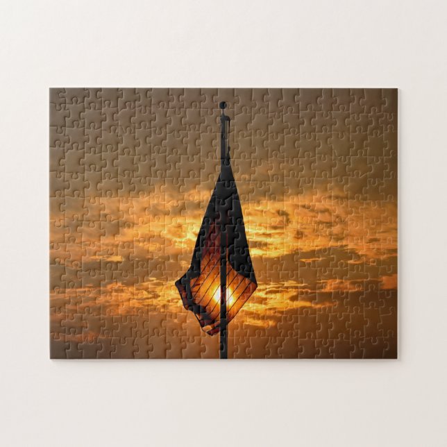 Sterne und Streifen bei Sonnenuntergang Puzzle (Horizontal)