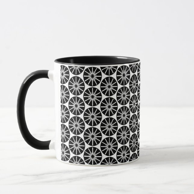 Sternrad Muster - Schwarz auf Weiß Tasse (Links)