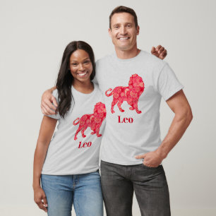 Sternzeichen Löwe in einem roten Fraktalmuster T-Shirt