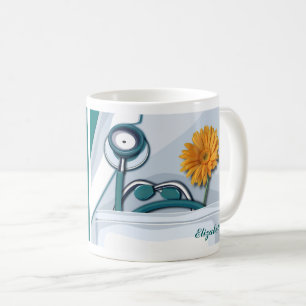 Stethoscope und Daisy Nurse Wertgutschein Tasse