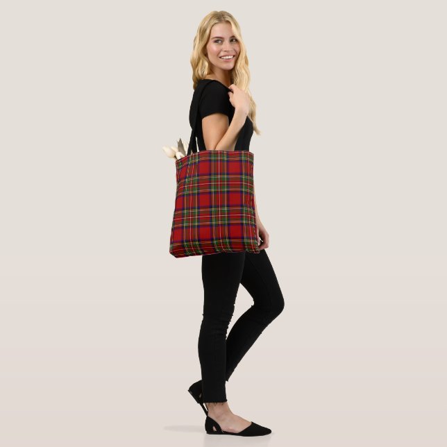 Stewart Tartan Kariertes schottisches Muster (Am Model)