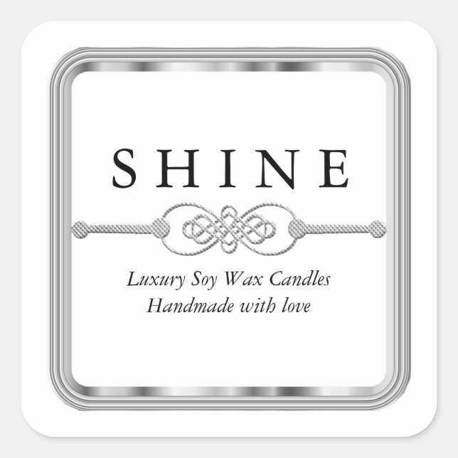 Sticker auf dem weißen und silbernen Platz (Vorderseite)