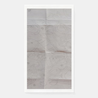 "Stickerei Elegance: Eine Fusion von Fisch und Ful Serviette