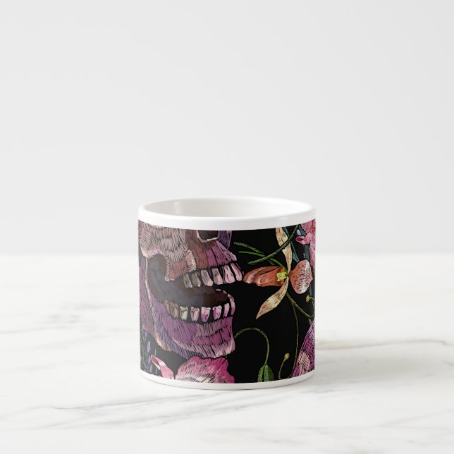 Stickiger Schädel: gotisch-orchid Muster Espressotasse (Vorderseite)