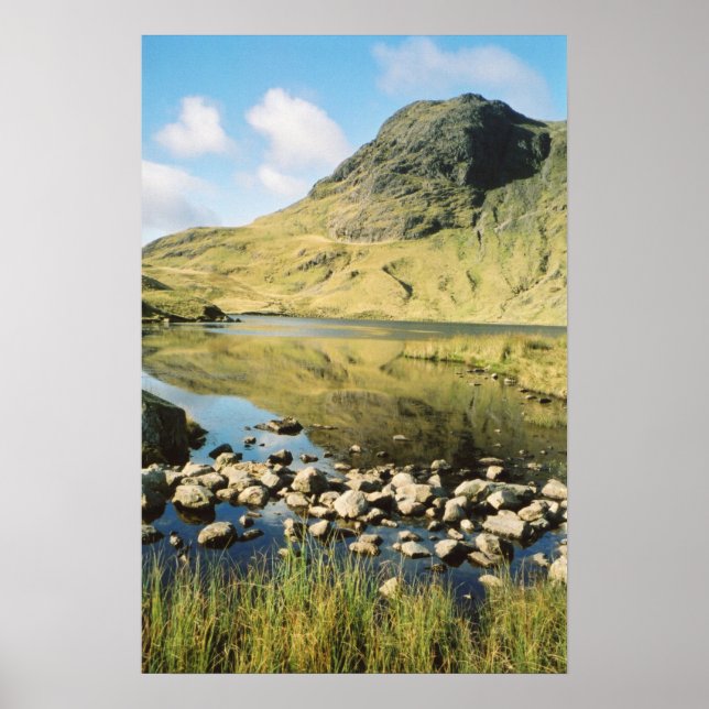 Stickle Tarn Sommerreflektionen, Lake District. Poster (Vorne)