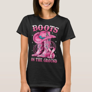 Stiefel Am Boden Cowgirl Western Brustkrebs  T-Shirt