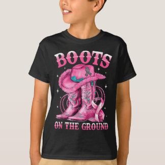 Stiefel auf dem Western Cowgirl Brustkrebs am Bode T-Shirt