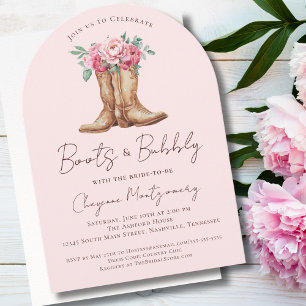 Stiefel und sprudelnde rosafarbene Blumenhochzeits Einladung