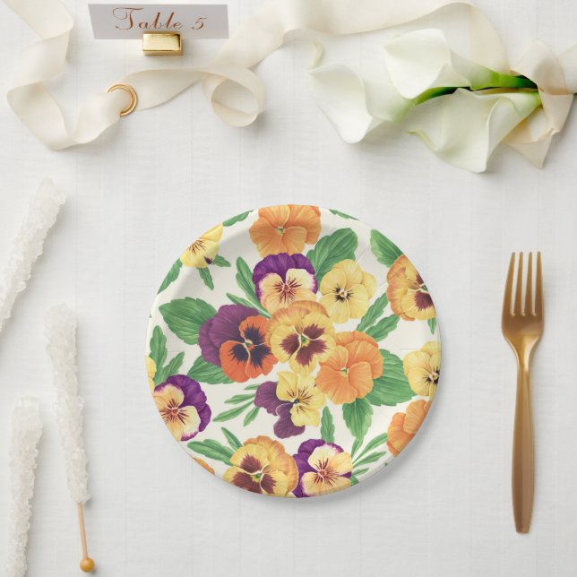 Stiefmütterchen auf weißlich pappteller (Hochzeit)