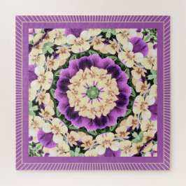 Stiefmütterchen Mandala: Antikes Lila Puzzle