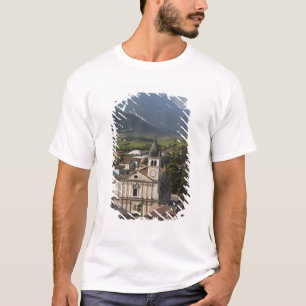 Stiftskirche am Morgen, Arco, Trentino T-Shirt