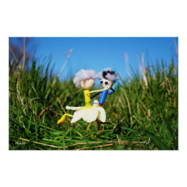 Stijldansende Fubby's in Narcissen jurk. Poster