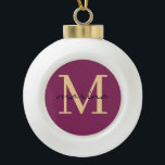 Stilelemente und personalisierte mit Monogramm Keramik Kugel-Ornament<br><div class="desc">Sammlung von stilvollen und personalisierten Monogramm erste Keramik Ball Weihnachtsschmuck mit Ihrem Namen. Fügen Sie Ihren Besitztümern eine Touch von Eleganz und Einzigartigkeit in diese maßgeschneiderte Keramik Ball Weihnachtsschmuck. Personalisieren Sie es jetzt; klicken Sie auf die Schaltfläche Anpassen,  um Ihren Initial und Ihren Namen hinzuzufügen.</div>