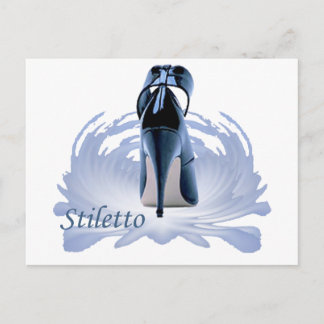 Stiletto auf einem Sockel Postkarte