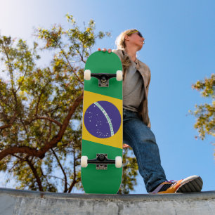 Stilisierte Brasilienflagge Skateboard