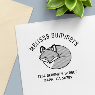 Stilisierte geätzte Adresse eines schlafenden Fuch Permastempel