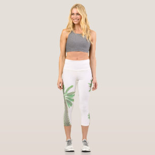 Stilisierte Palmen Pastel Green Tropical Capri Leggings