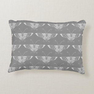 Stilisierter Art Deco Schmetterling, Graustufen Dekokissen