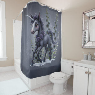 Stilisiertes Einhorn in floraler Pracht. Duschvorhang