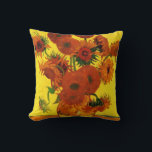 Still Life Vase w 15 Sonnenblumen Vincent van Gogh Kissen<br><div class="desc">Still Life: Vase mit 15 Sonnenblumen von Vincent van Gogh ist ein Vintager Kunst Post-Impressionismus noch Leben Blumenmalerei. Ein wunderschönes Bouquet mit frisch geschnittenen gelben und orangefarbenen Sonnenblumen aus einem Sommergarten in voller Blüte. Über den Künstler: Vincent Willem van Gogh (1853-1890) war einer der berühmtesten postimpressionistischen Maler seiner Zeit. Seine...</div>