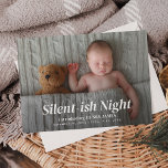Stille Nacht Moderne Vollgeburt Foto Baby Birth Feiertagskarte<br><div class="desc">Moderne und stilvolle Urlaubserinnungsankündigung mit vollem Foto und 2-Foto-Collage auf der Rückseite.</div>