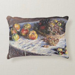 Stilleben mit Äpfeln und Trauben von Claude Monet Dekokissen