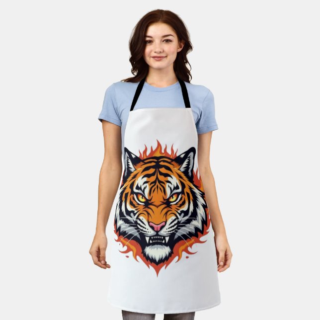 Stiller Tiger – Präzision und Kraft Schürze (Getragen)