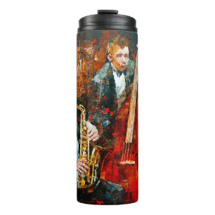 Stilsichere Jazzband, die auf der Bühne Musik spie Thermosbecher