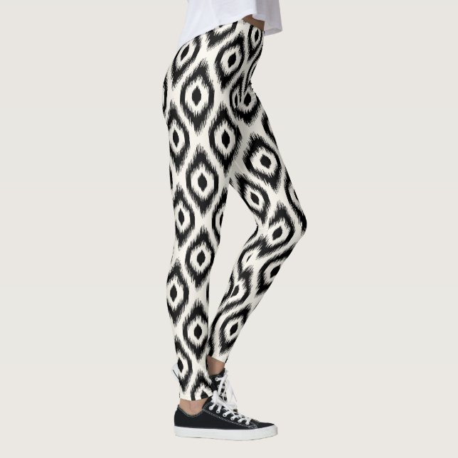 Stilvoll Chic Black & Ivory Diamond Ikat Muster Leggings (Rechts)