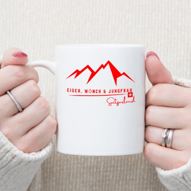 Stilvoll minimalistisch | Berühmte Schweizer Alpen Zweifarbige Tasse (Von Creator hochgeladen)