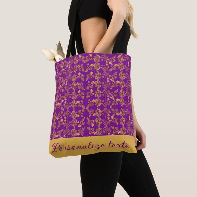 Stilvoll mit Monogramm Gold und lila Damast wirbel (Von Nahem)