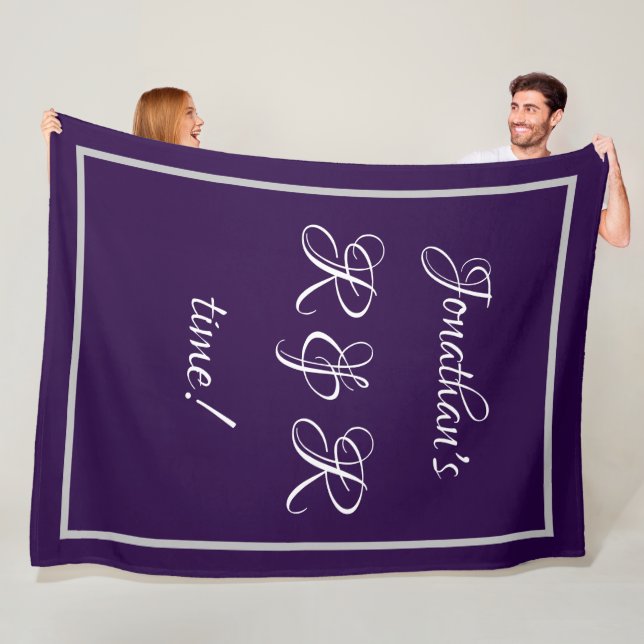 Stilvoll Personalisiert Deep Lila "R & R Time" Fleecedecke (Beispiel)