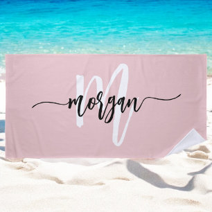 Stilvoll rosa Modernes Script Girly Monogram Name Strandtuch