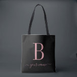 Stilvoll rosa Monogram einfach, modern Minimalisti<br><div class="desc">Stilvolles rosa Monogramm Einfache, moderne Minimalistische Elegant Tote Tasche (Farben können modifiziert werden) personalisiertes Monogramm-Design, das mit einem Initial und Namen im Skript personalisiert werden kann. Die Trauzeugin, die Brautmädchen, die Mütter der Braut und des Bräutigams, die Blume, das schlichte, moderne Monogramm, das stilvolle Monogramm Pink Monogram Simple, Monogramm, Drehbuch,...</div>