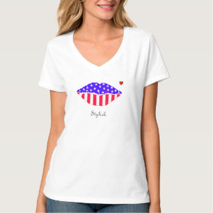 Stilvolle amerikanische Flagge Lippen mit Herz T-Shirt