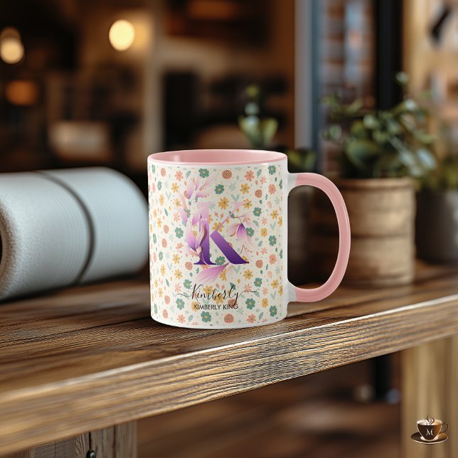 Stilvolle Boho Chic Floral Monogram Tasse - K (Von Creator hochgeladen)