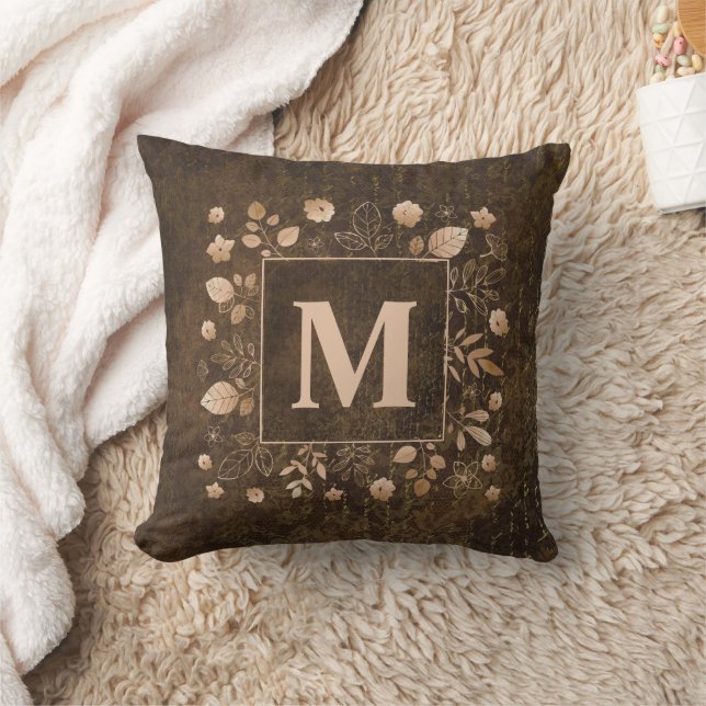 Stilvolle braune Blätter Monogram Kissen (Decke)