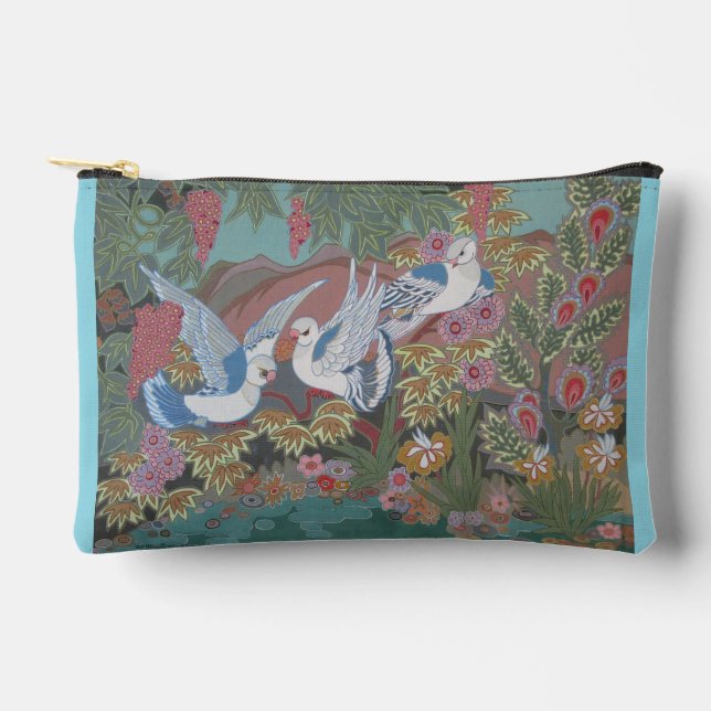 Stilvolle Doves im blühenden Garten Zubehörtasche (Vorderseite)