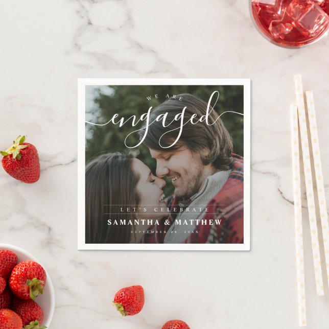 Stilvolle, elegante Partnerin für Foto Serviette (Beispiel)