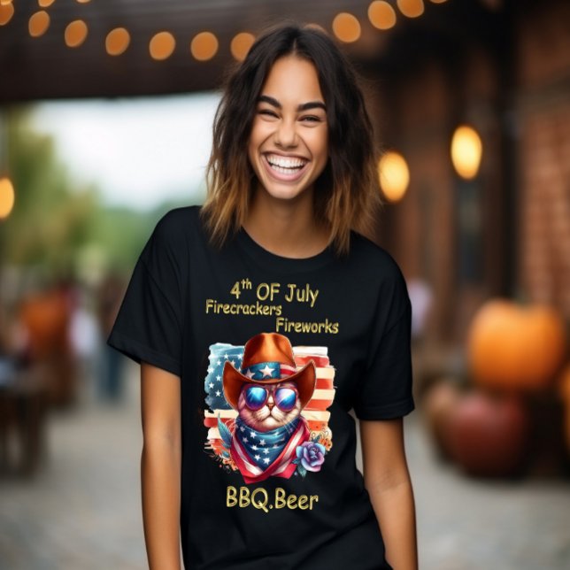 Stilvolle Feline: Katze in Sonnenbrillen Unabhängi T-Shirt (Von Creator hochgeladen)